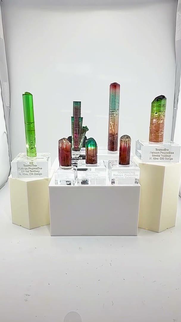Collector-grade tourmaline perfection from two of the world’s most legendary…