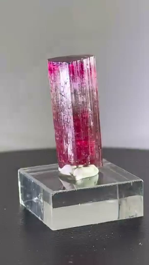 Paprok Tourmaline