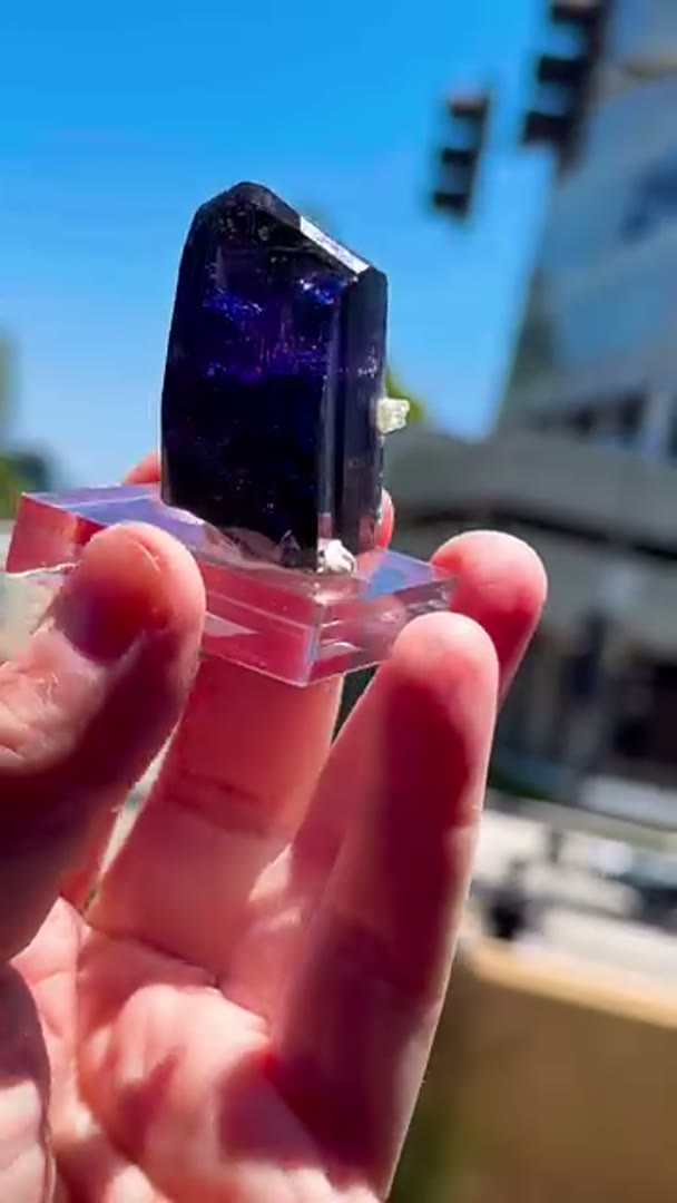Tanzanite Banger
