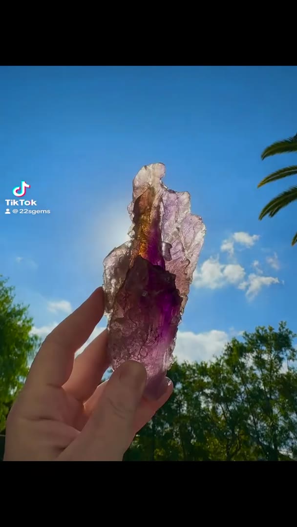 Etched Bolivian Ametrine  430 grams is a gem in the game World of Warcraft…