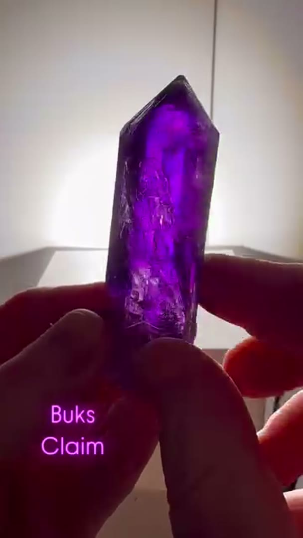 Another glassy Buks Claim Amethyst Juice Bomb