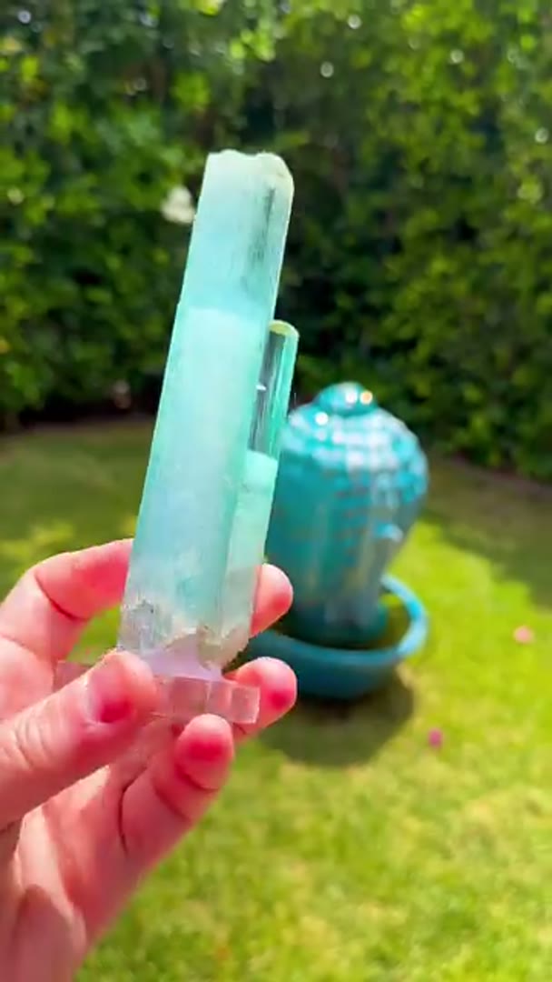 Large and in charge Shigar Aquamarine  259+ grams
