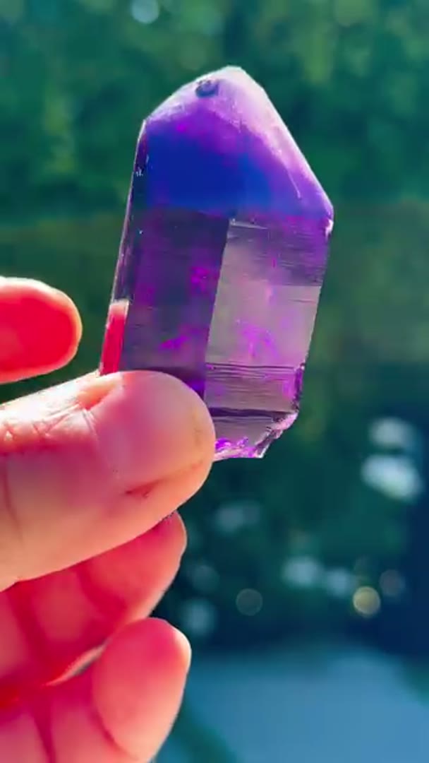 Buks Claim Amethyst Glassy Babe
