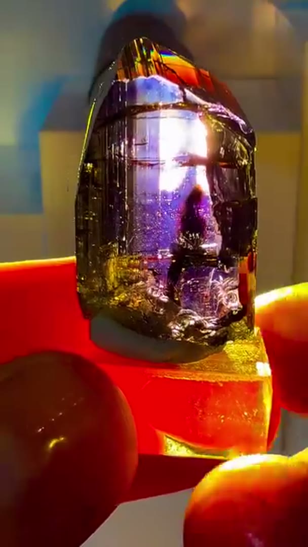 One of the most incredible Tanzanites acquired to date.  The Clarity,…