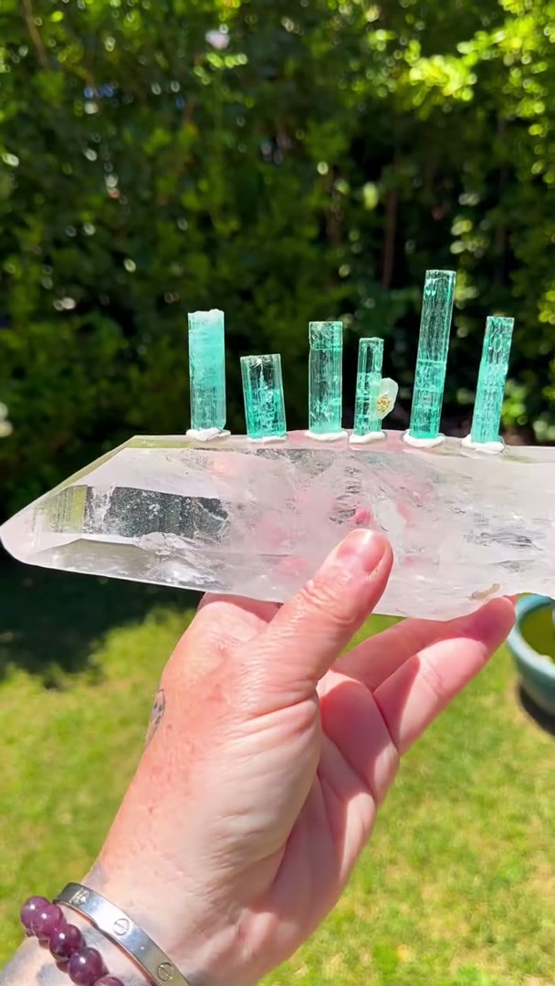What a stunning lineup… Vanadium Chromium Emerald Beryls