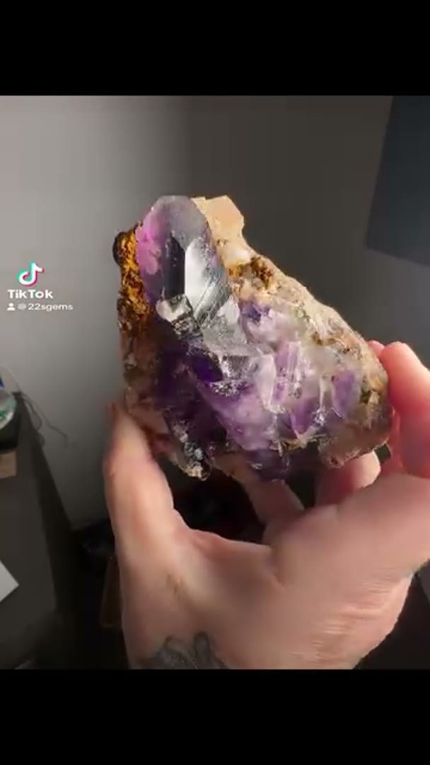BUKS CLAIM Amethyst