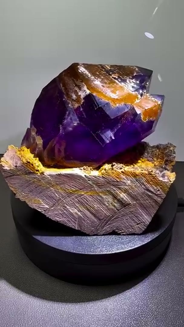 What an “EPIC” Ocean Mine Amethyst  from Goboboseb1.425kg  PB&J
