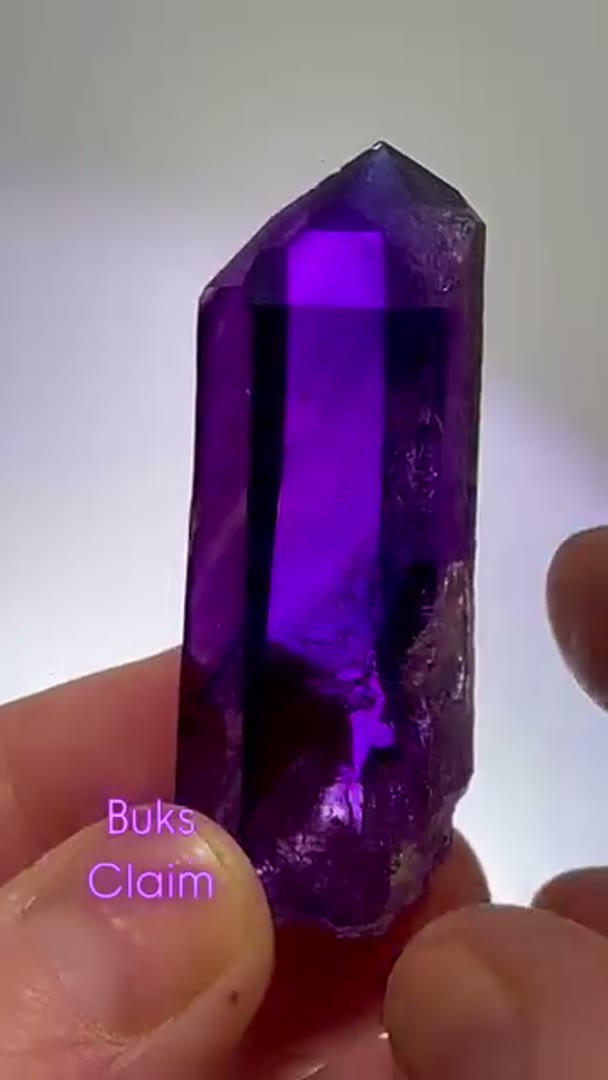 Buks Claim Amethyst
