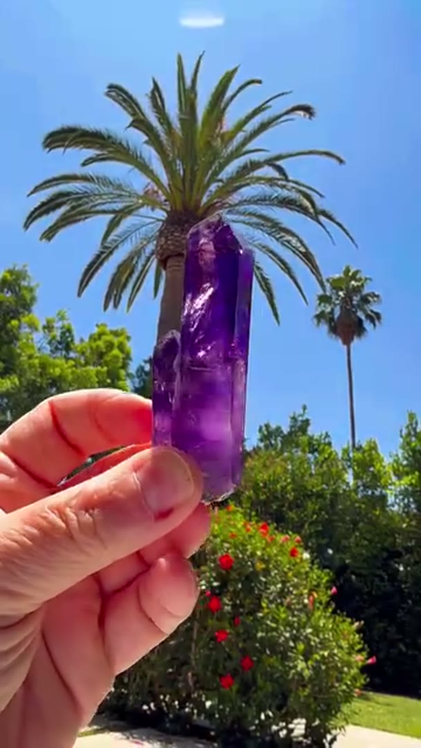 Buks Claim Amethyst