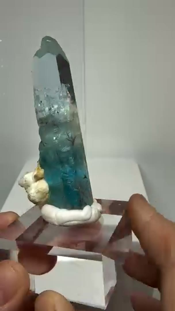 Now that’s an AQUA