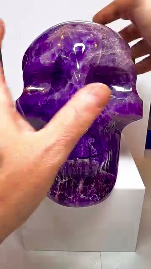 #skull #purpleaddict #22sgems #bolivianamethyst