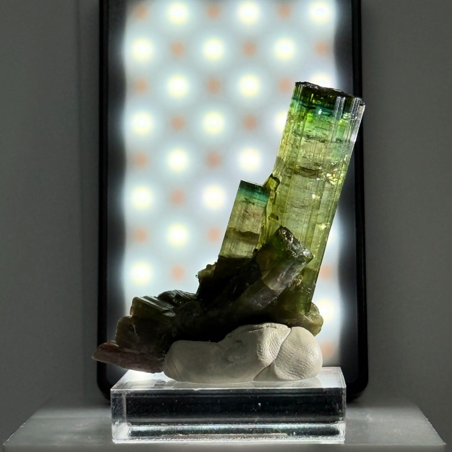 Tourmaline Cruzerio Mine, Minas Gerais, Brazil