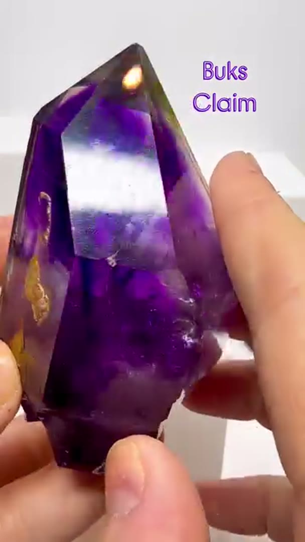 Buks Claim Amethyst