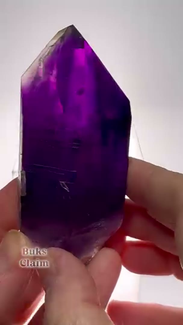 Buks Claim Amethyst