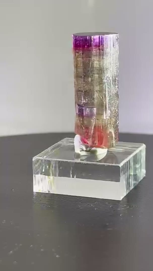 NFS What a beauty Paprok Tourmaline