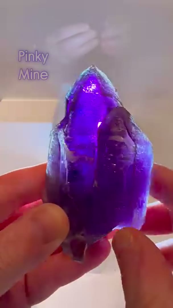Large Pinky Mine