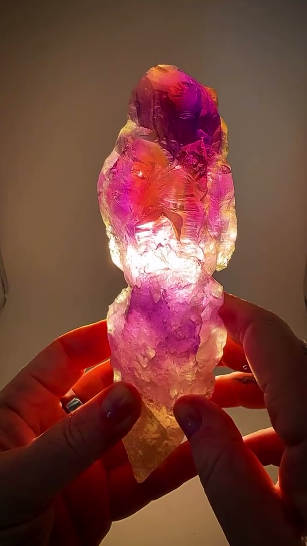 573+ GRAMS OF LIQUID SUNSET