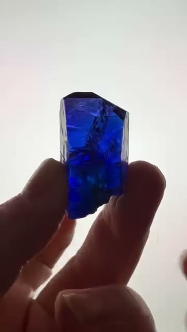 MESMERIZING TANZ
