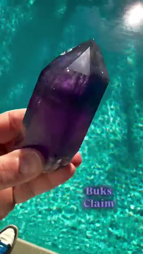 Buks Claim Amethyst