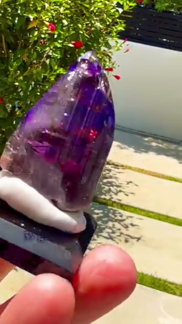 Tanzanite Heater  37 grams (available)