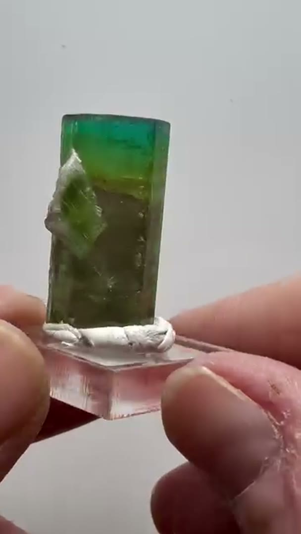 Tourmaline from Coronel Murta, Brazil and Paprok, Afghanistan have a variety…