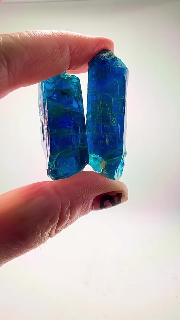 LAKE BAIKAL APATITE MAGIC… DOUBLE-TERMINATED SIBERIAN STUNNERS!