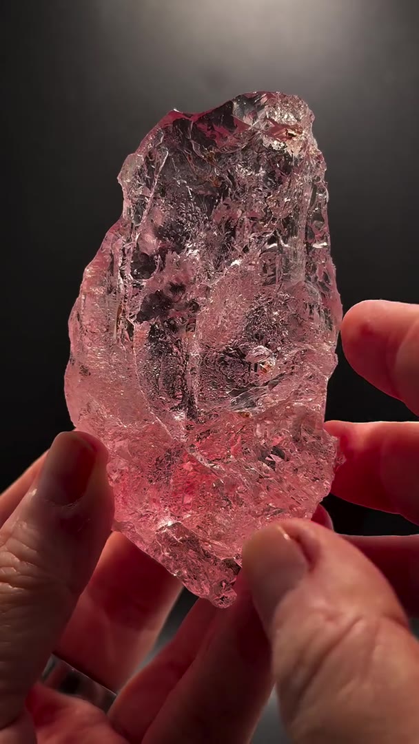 202.82 GRAMS OF PINK MORGANITE MAGIC