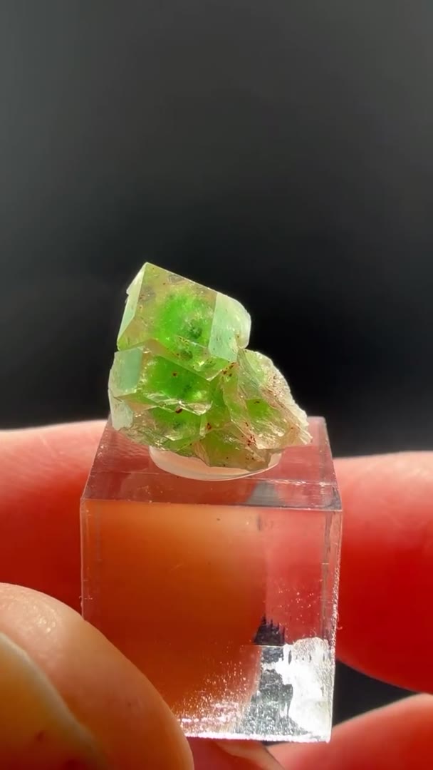 FROG’S EGGS — LEGENDARY GREEN GARNET MAGIC!