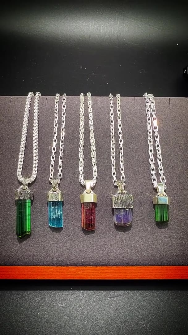 THE 22sGEMS PENDANT COLLECTION — 5 ONE-OF-A-KIND BEAUTIES!