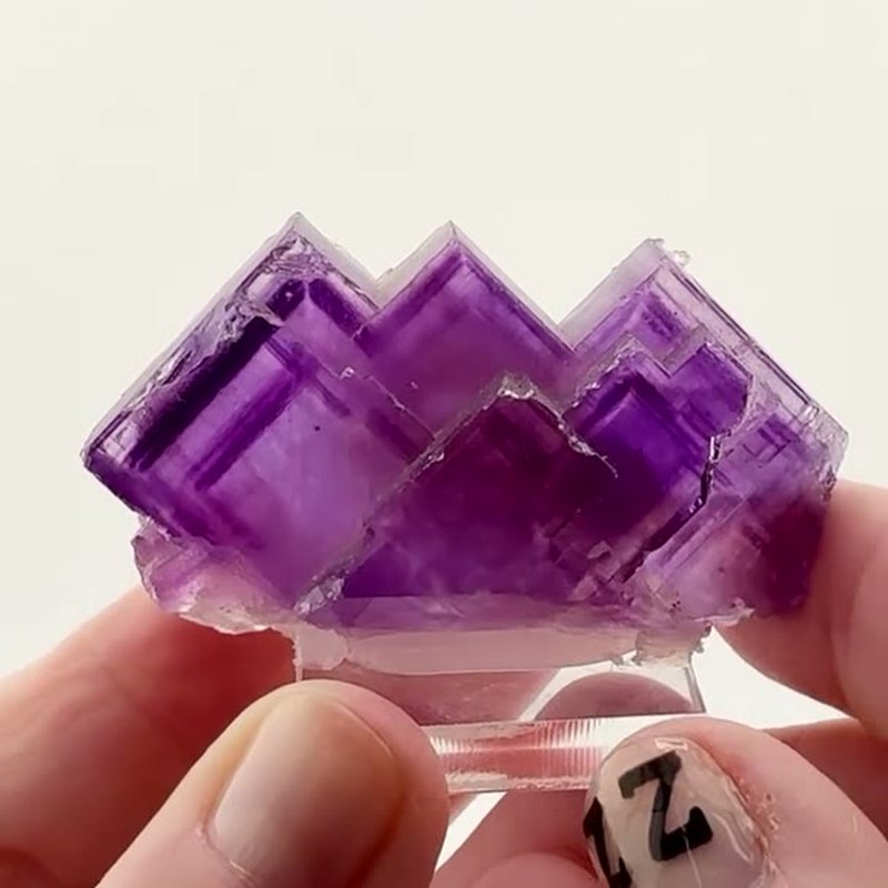 Purple perfection from one of Illinois’ classic fluorite localities