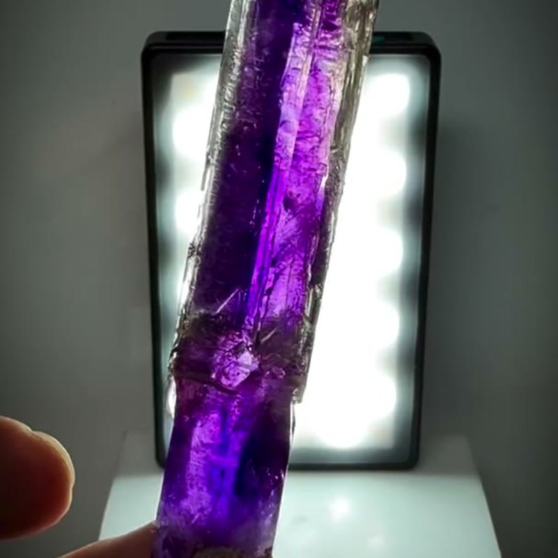 Not your everyday discovery... Pinky Mine DT  #pinkymine #fineminerals…