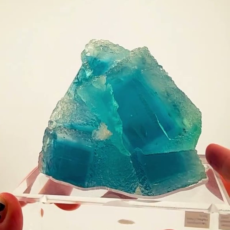ICE BLUE PERFECTION