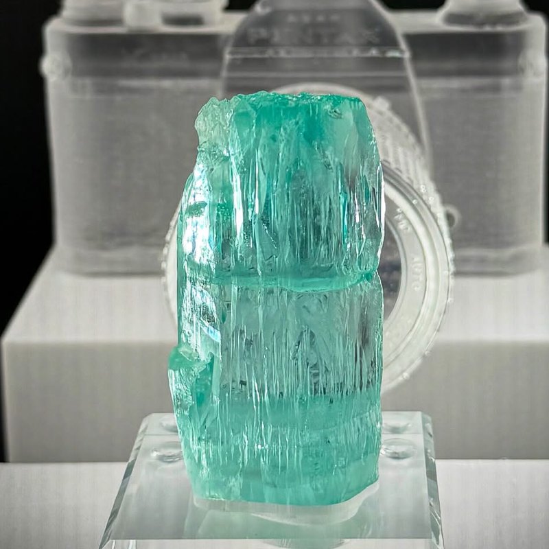 JAQUETO AQUA x ARSHAM VISION