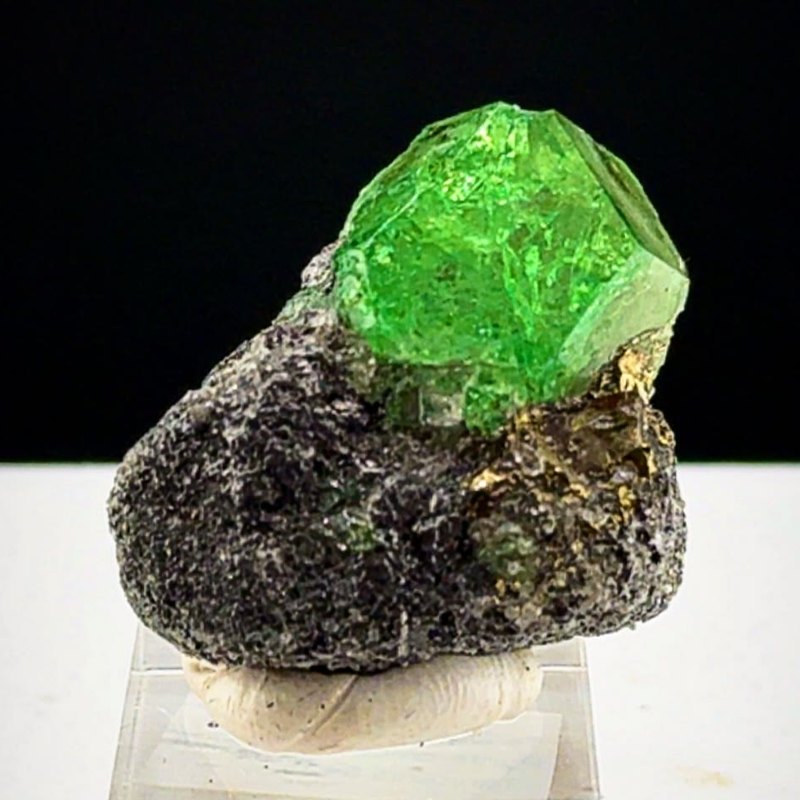 Electric green meets raw earth energy
